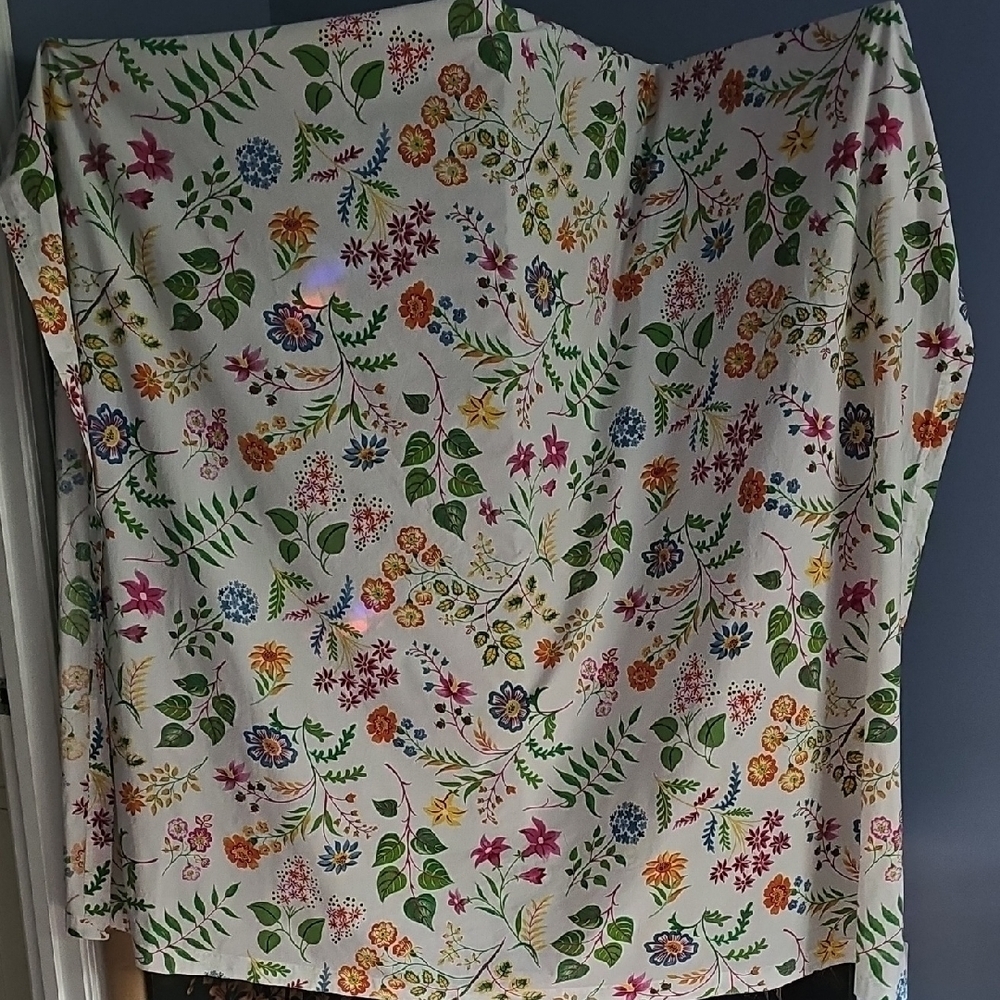 Potterybarn Garden Cotton Table Throw